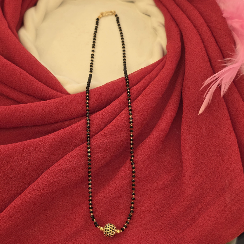 Black Beads Short Chain BBSC-011